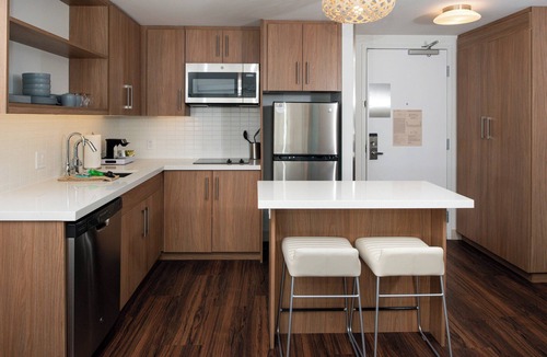 Leawood Hotel | Element by Marriott Overland Park