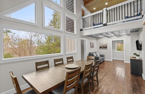 Charter Hills House | Elevation Escape