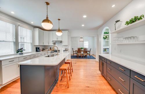 Elizabeth City House | Elizabeth City Home w/Fire Pit < 1 Mi to Downtown