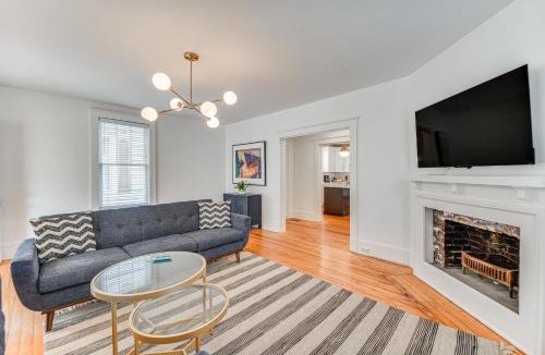 Elizabeth City House | Elizabeth City Home w/Fire Pit < 1 Mi to Downtown