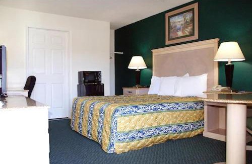 Absecon Hotel | Empire Inn & Suites Absecon/Atlantic City