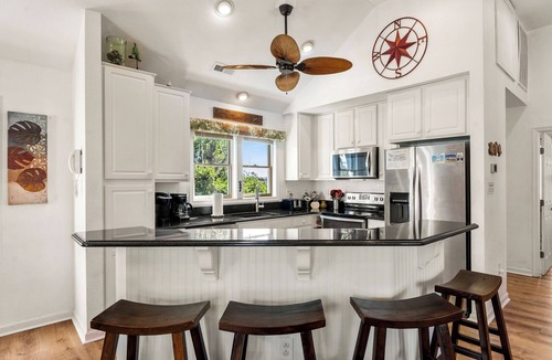 Corolla Light House | Endless Sunsets in Corolla Light: Pool, Spa, Club Amenities & Golf Discounts!
