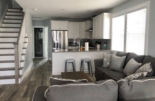 Margate City House | Enjoy an spring or fall season getaway in Margate City NJ