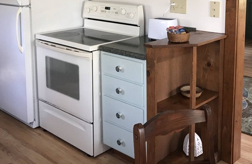 Lookout Mountain Cottage | Enjoy the mountain and the city!