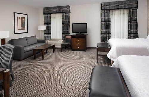 Athens Hotel | Ensuring a Very Comfortable & Memorable Stay! 2 Relaxing Units, Indoor Pool!