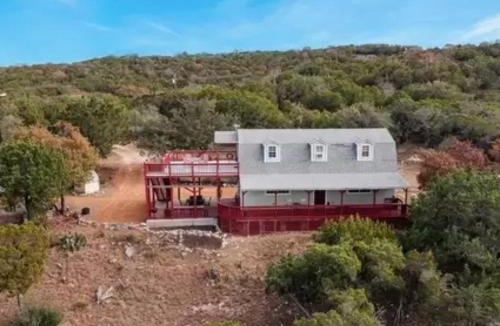 Oatmeal House | Entire 2br 2ba hilltop view home Sleeps 8 pets 4 acres Jacuzzi Central AC Kingbeds Office Free WiFi Parking Full Kitchen Refrigerator Washer Dryer Furnished Three 3 Large Sunset Dining Patios Grill Stovetop Oven Hiking Wildlife Firepit Quiet very Secluded