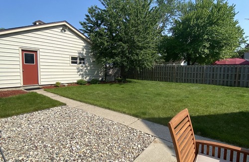 Burlington House | Entire home in Burlington minutes from Lake Geneva