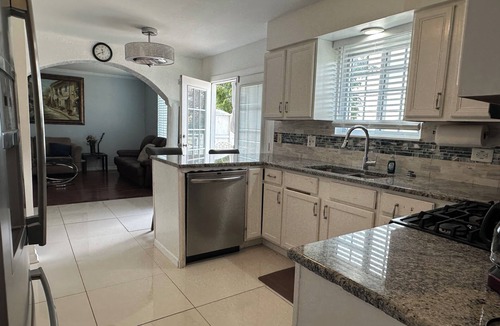 Round Lake Beach House | Entire Lake Villa Home!