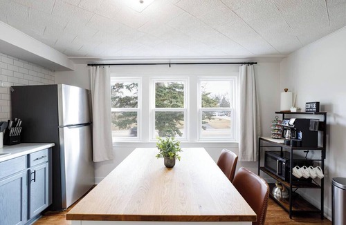 Lockport House | Entire Mini Boutique Hotel Sleeps 10
