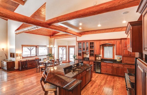 Nemo Villa | Epic Nemo Lodge - Large Group Escape in the Heart of the Black Hills