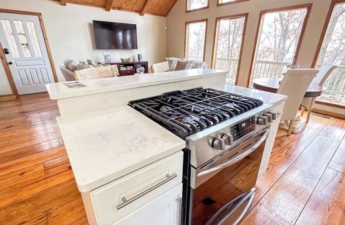Mentone Cabin | Eremos – A Peaceful Browside Escape with Unforgettable Views