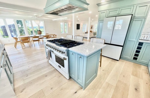 Del Haven House | Escape to The Mint Chip House, a brand-new luxury retreat in Del Haven, NJ