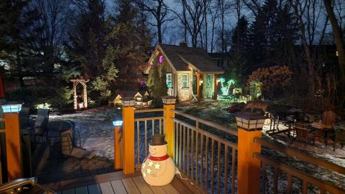 Burnsville House | Everchanging Seasons-Hot Tub, Game Haven & Central Retreat