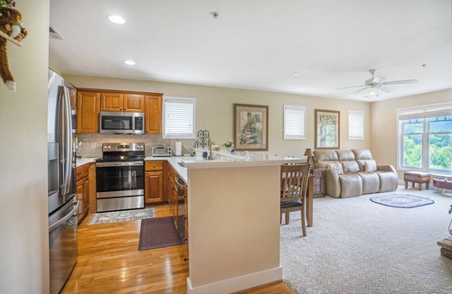 Foscoe Condo | Evergreens 1421- Mtn Condo, Gated Resort, Indoor/Outdoor Pools & Hot Tub