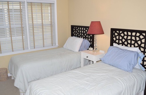 Townsend's Inlet House | EVERYBODY IN THE POOL!! 4 bedroom