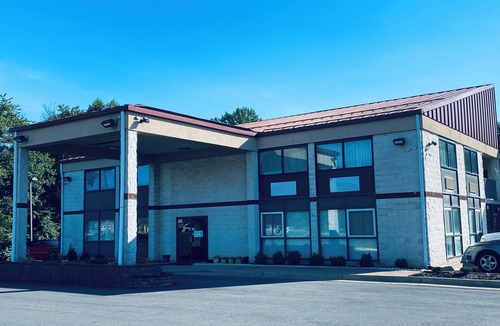 Fredericksburg Hotel | Excel Inn & Suites