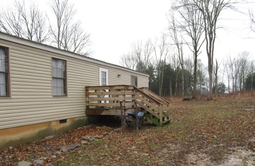 Unionville House | Exceptional find! Chapel Hill Tn. Private home on 8 private acres.