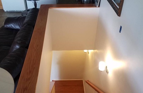 Diamond Beach Condo | Exclusive Townhouse-Brilliant Bayside Sunset Views and Bird watching.