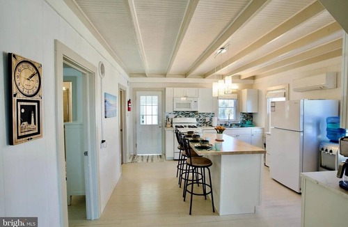 Slaughter Beach Cottage | Experience a tranquil beachfront retreat. Family & pet-friendly