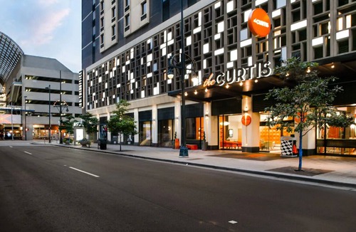 Downtown Denver Hotel | Explore Denver | Perfect Location | Steps from Coors Field & Arts District