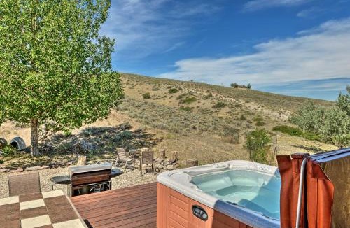 Lander House | Exquisite Log Home with Lander Valley Views!