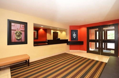 Rockford Hotel | Extended Stay America Suites Rockford I90