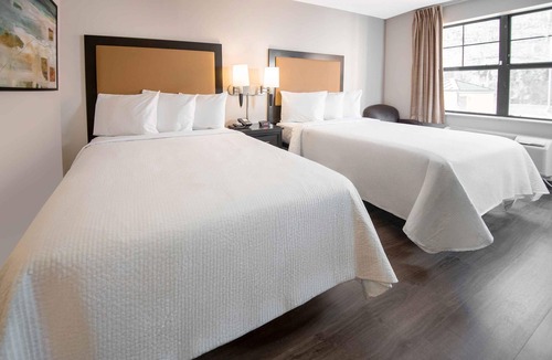 Potomac Falls Hotel | Extended Stay America Suites Washington DC Sterling