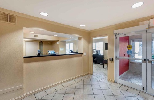 Eden Prairie Hotel | Extended Stay America Suites - Minneapolis - Eden Prairie - Technology Drive