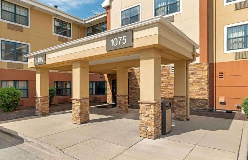 Hanover Park Hotel | Extended Stay America Select Suites - Chicago - Hanover Park