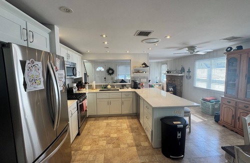 The Dunes House | Extremely comfortable Oceanside 5-bedroom house with a pool on Long Beach Island