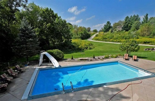 Verona House | Fabulous home backing up to Ice Age Park and Tyrol Basin Skiing