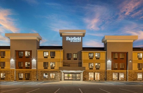Cedar Rapids Hotel | Fairfield by Marriott Inn & Suites Cedar Rapids North