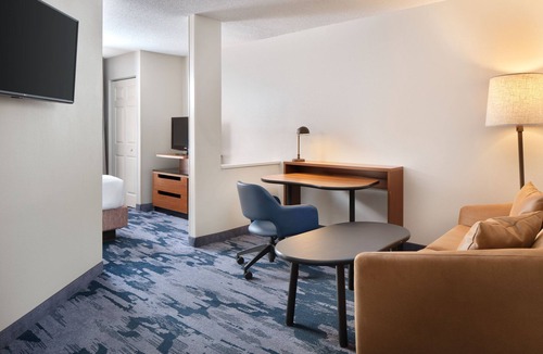 Jacksonville Hotel | Fairfield by Marriott Inn & Suites Jacksonville