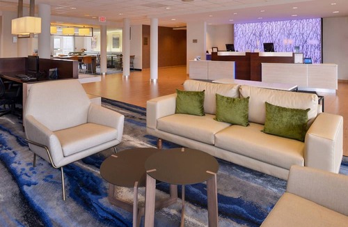 Southwest Area Hotel | Fairfield Inn & Suites by Marriott Cedar Rapids
