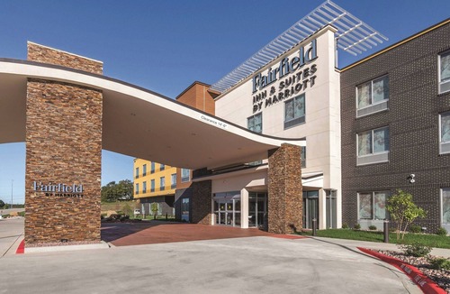 Shawnee Hotel | Fairfield Inn & Suites by Marriott Kansas City Shawnee