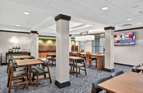NoDo District Hotel | Fairfield Inn & Suites by Marriott Omaha Downtown