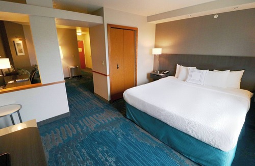 Des Moines Hotel | Fairfield Inn & Suites by Marriott Des Moines Airport