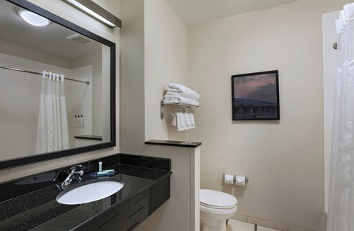Urbandale Hotel | Fairfield Inn & Suites Des Moines Urbandale