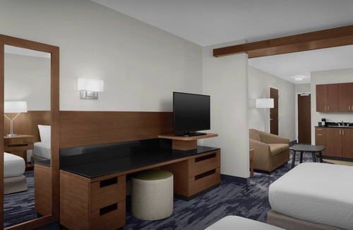 Fayetteville Hotel | Fairfield Inn & Suites by Marriott Fayetteville North