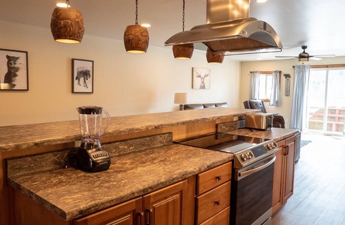Ohiopyle Condo | Falls Overlook Lodge - Family Friendly Lodge Near Trails & Fallingwater