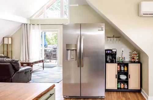 Gaylesville Cabin | Family A-Frame: Fully-Fenced, Hot Tub, Fire Pit