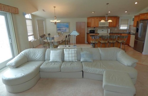 South End House | Family-Friendly Beach Escape in OC’s Peaceful South End!