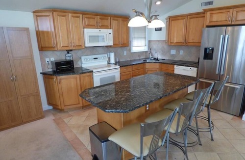 South End House | Family-Friendly Beach Escape in OC’s Peaceful South End!