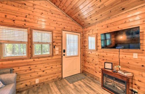 New Bern House | Family-Friendly Cabin ~ 5 Mi to Dtwn New Bern