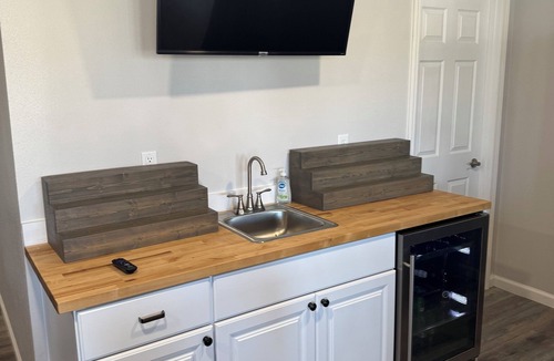 Carter Lake House | Family Friendly, Lake access,5-bedrooms,Deck,Patio, close to downtown Omaha