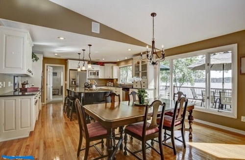 Prior Lake House | Family-Friendly, Waterfront Home With Open Floor Plan And Beautiful Lake Views!