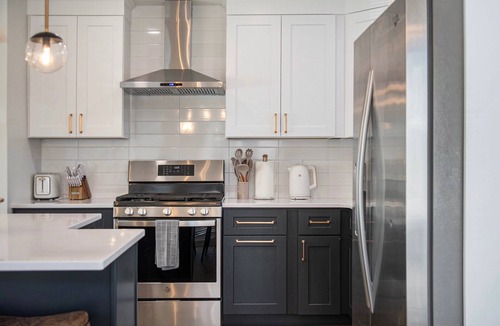 West Omaha House | Family Gem with swimming pool and Arcade game.