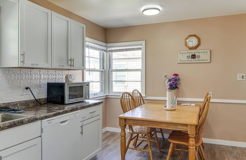 Waterloo House | Family Home By Theme Park & Waterloo Arts District