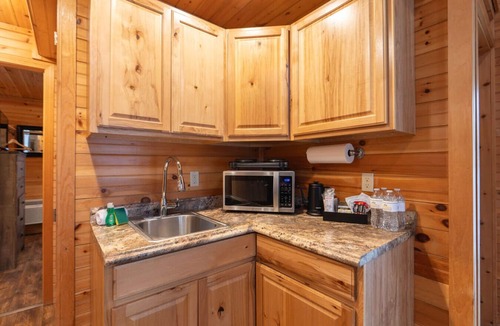 Bethlehem Cabin | Family Log Cabin Near Sauna White Mountains