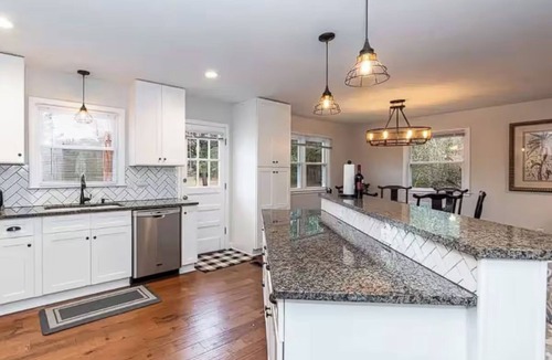 Durham Apartment | Family Retreat - 3-bedroom unit with NEW Pool, WiFi and AC in North Durham